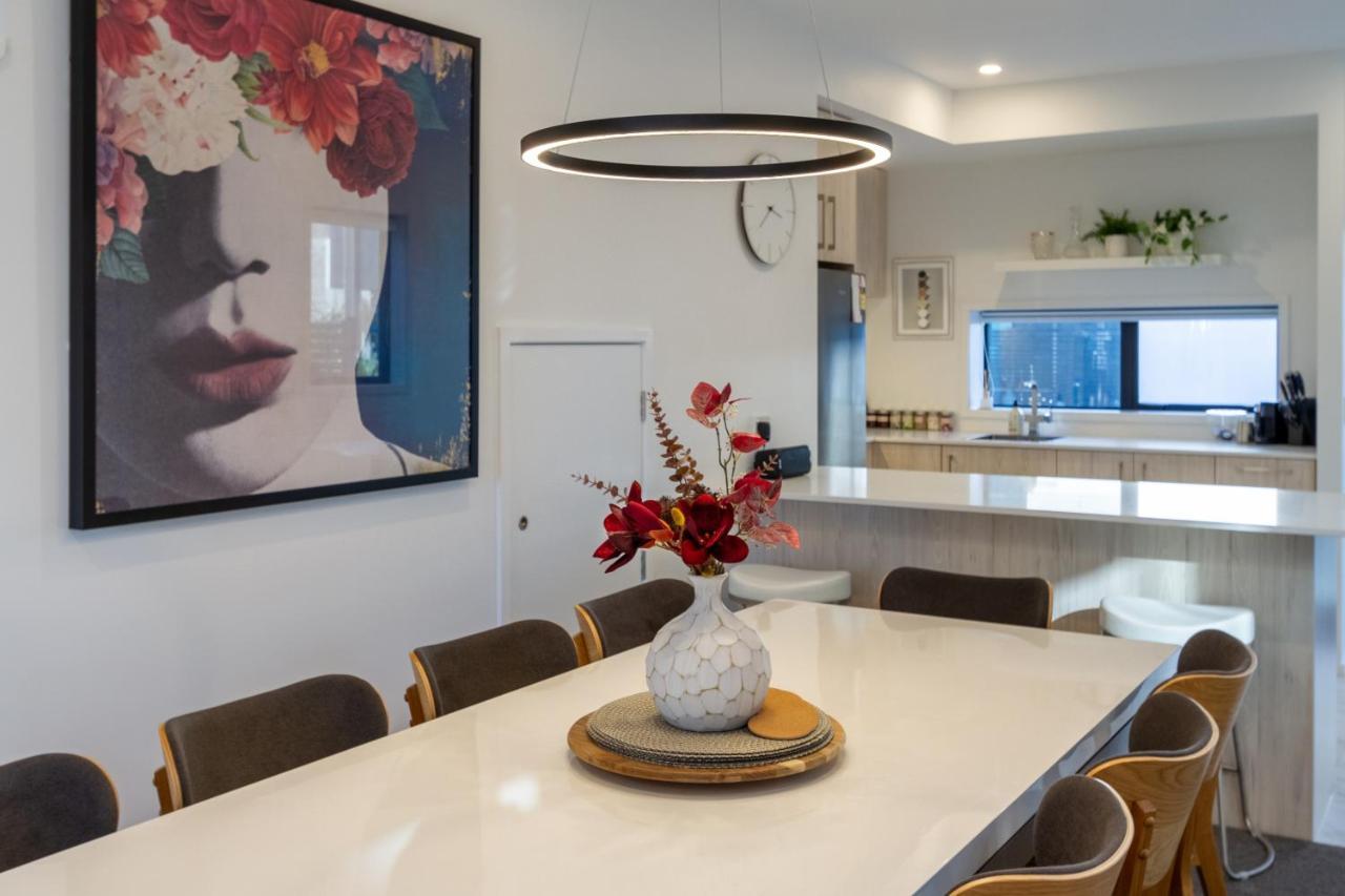Walk To Riverside Market 4 Bed 4 Bath With Car Park Christchurch Eksteriør bilde