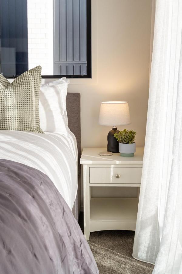 Walk To Riverside Market 4 Bed 4 Bath With Car Park Christchurch Eksteriør bilde